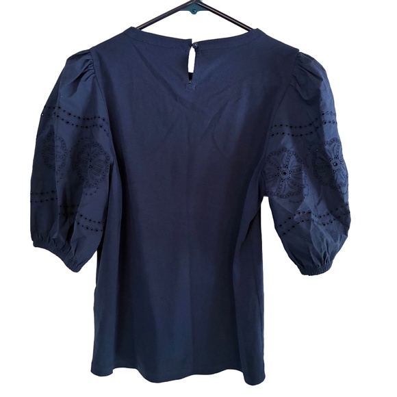 J.Crew Navy Puff-Sleeve Eyelet Top XS | Broken-In Jersey Lightweight Blouse - Picture 3 of 5